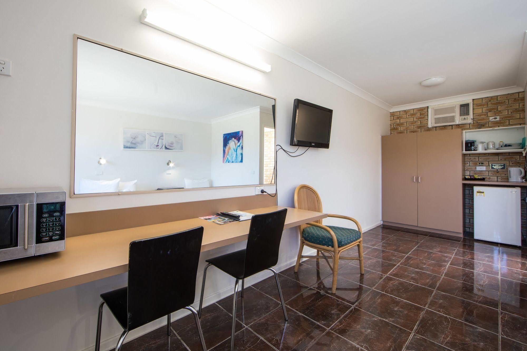 Caboolture Motel Eksteriør bilde