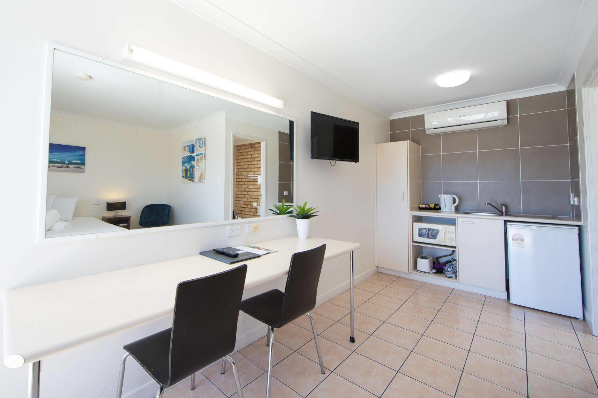 Caboolture Motel Eksteriør bilde